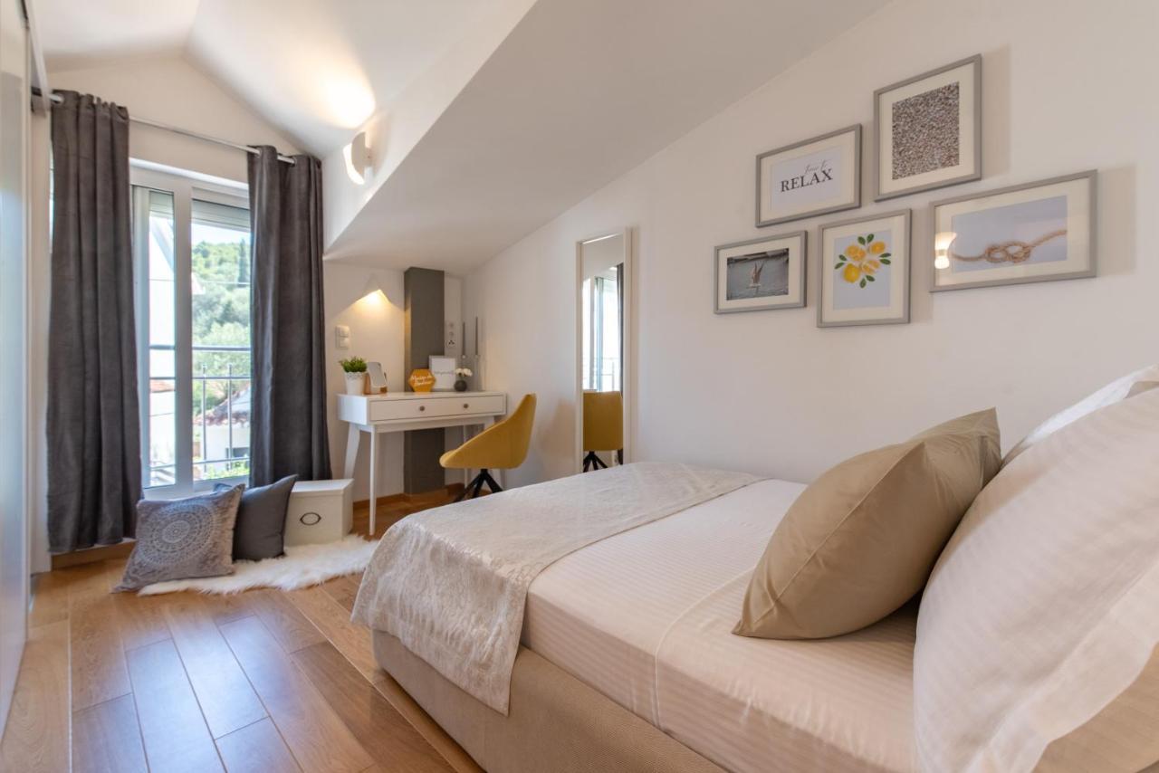 Apartments Belmat Trogir Eksteriør billede