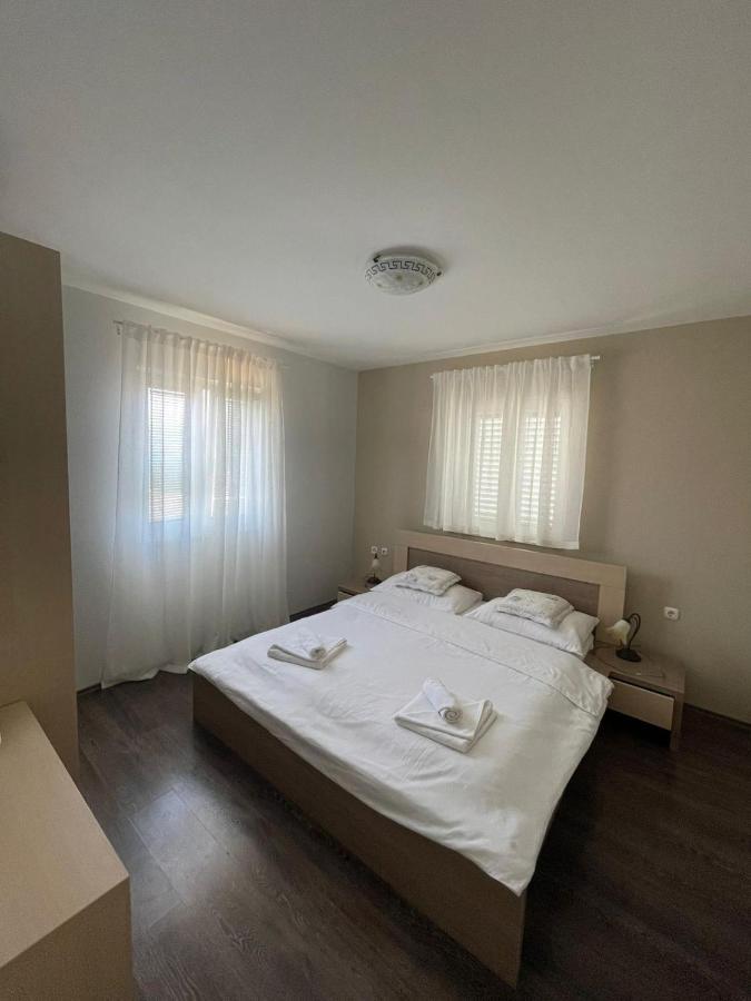 Apartments Belmat Trogir Eksteriør billede