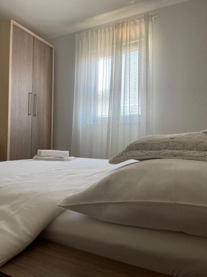 Apartments Belmat Trogir Eksteriør billede