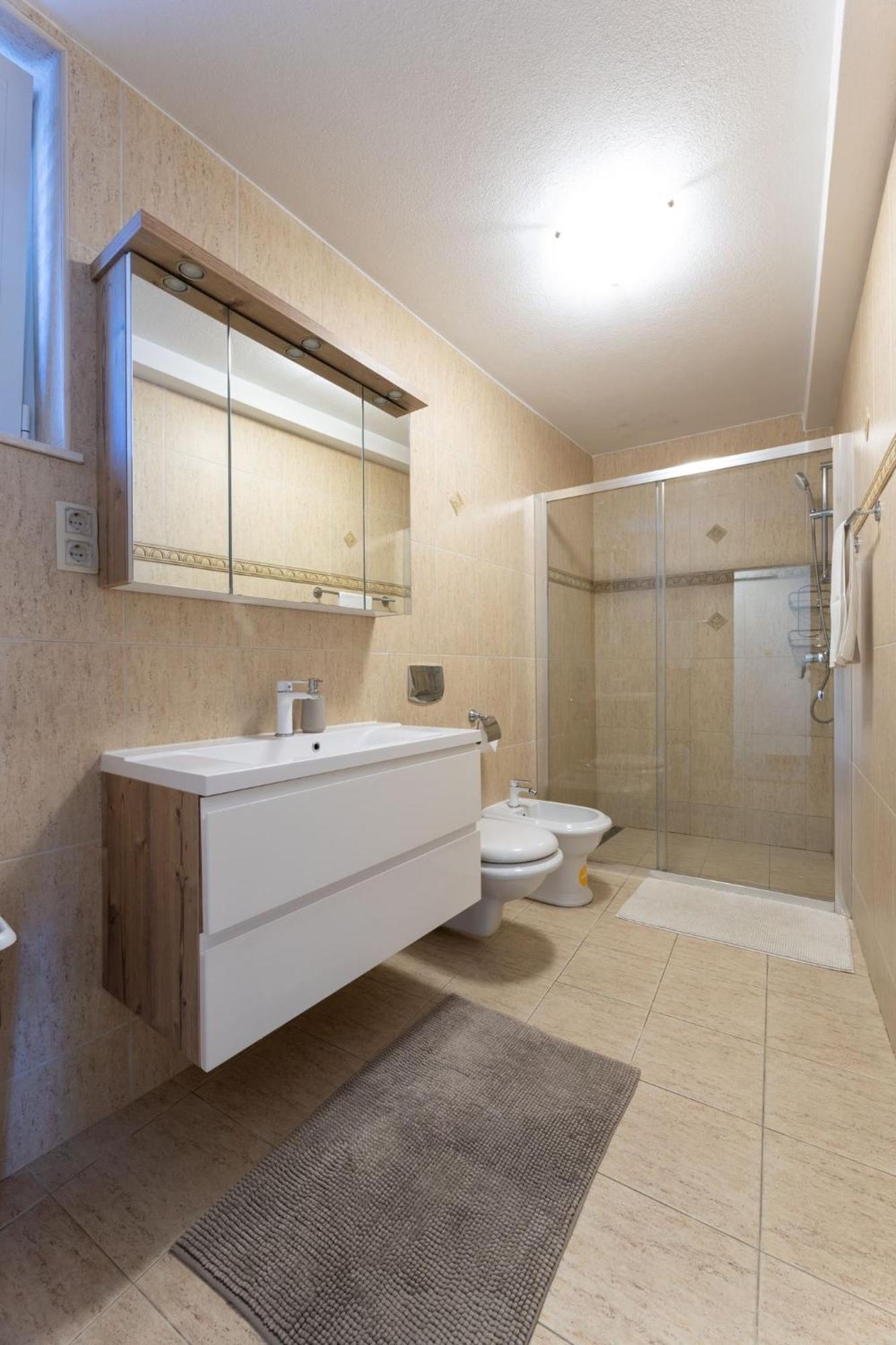 Apartments Belmat Trogir Eksteriør billede